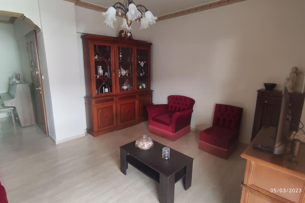 Sq Varnava Appartment Atenas Exterior foto