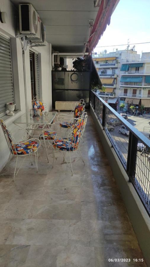 Sq Varnava Appartment Atenas Exterior foto