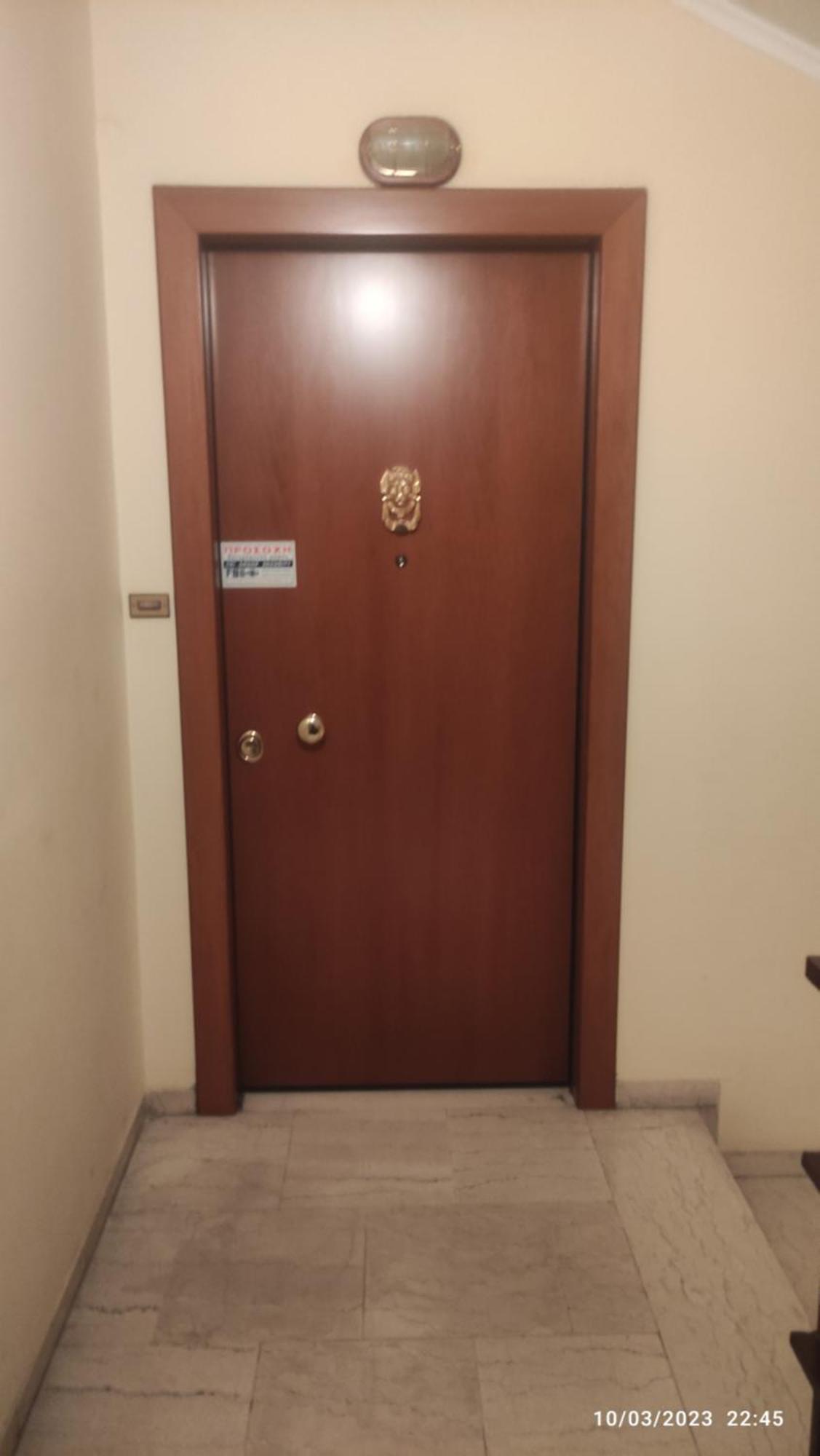 Sq Varnava Appartment Atenas Exterior foto